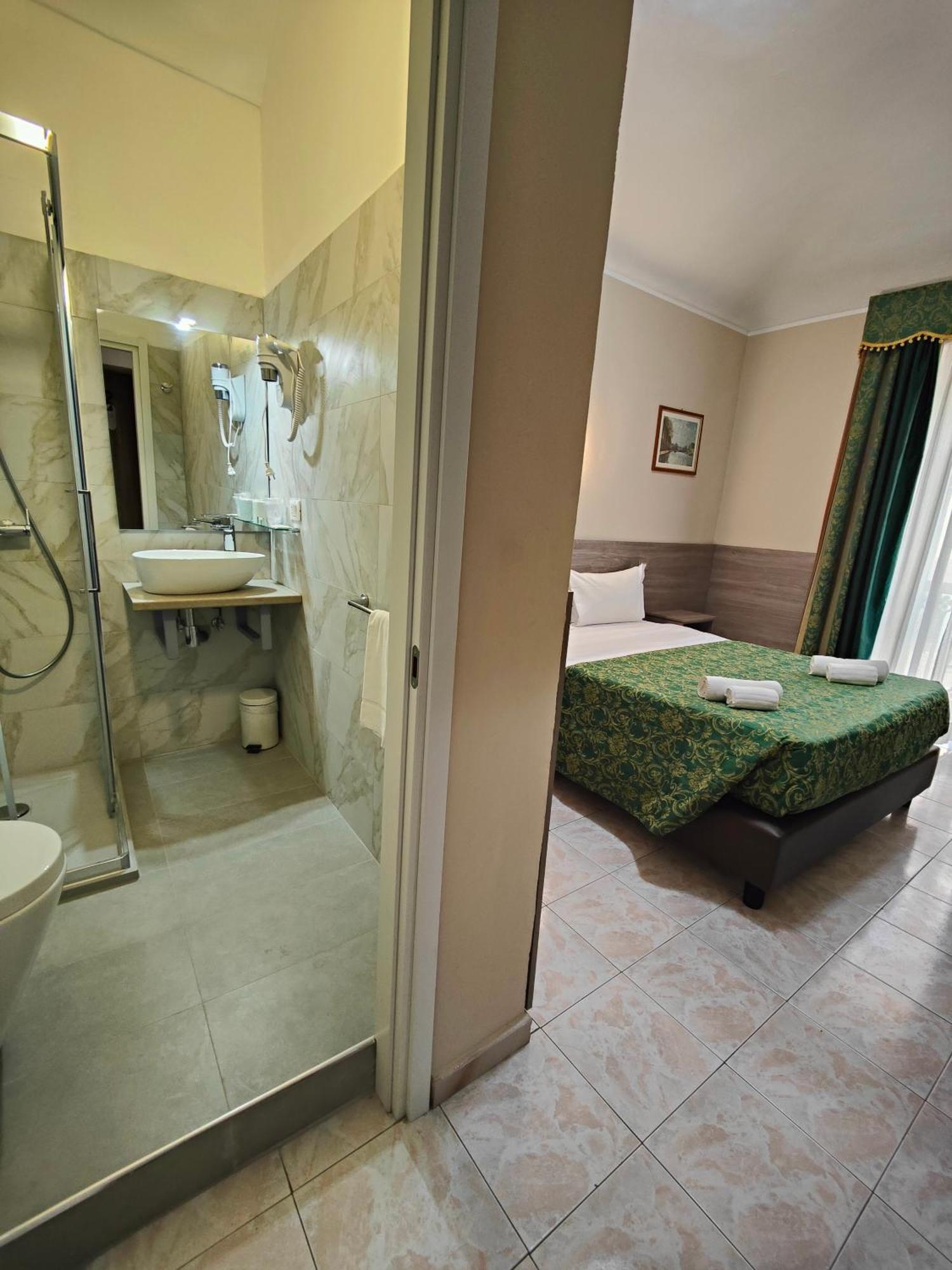 Hotel Romano 3*
